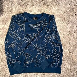Used Nike sweatshirt